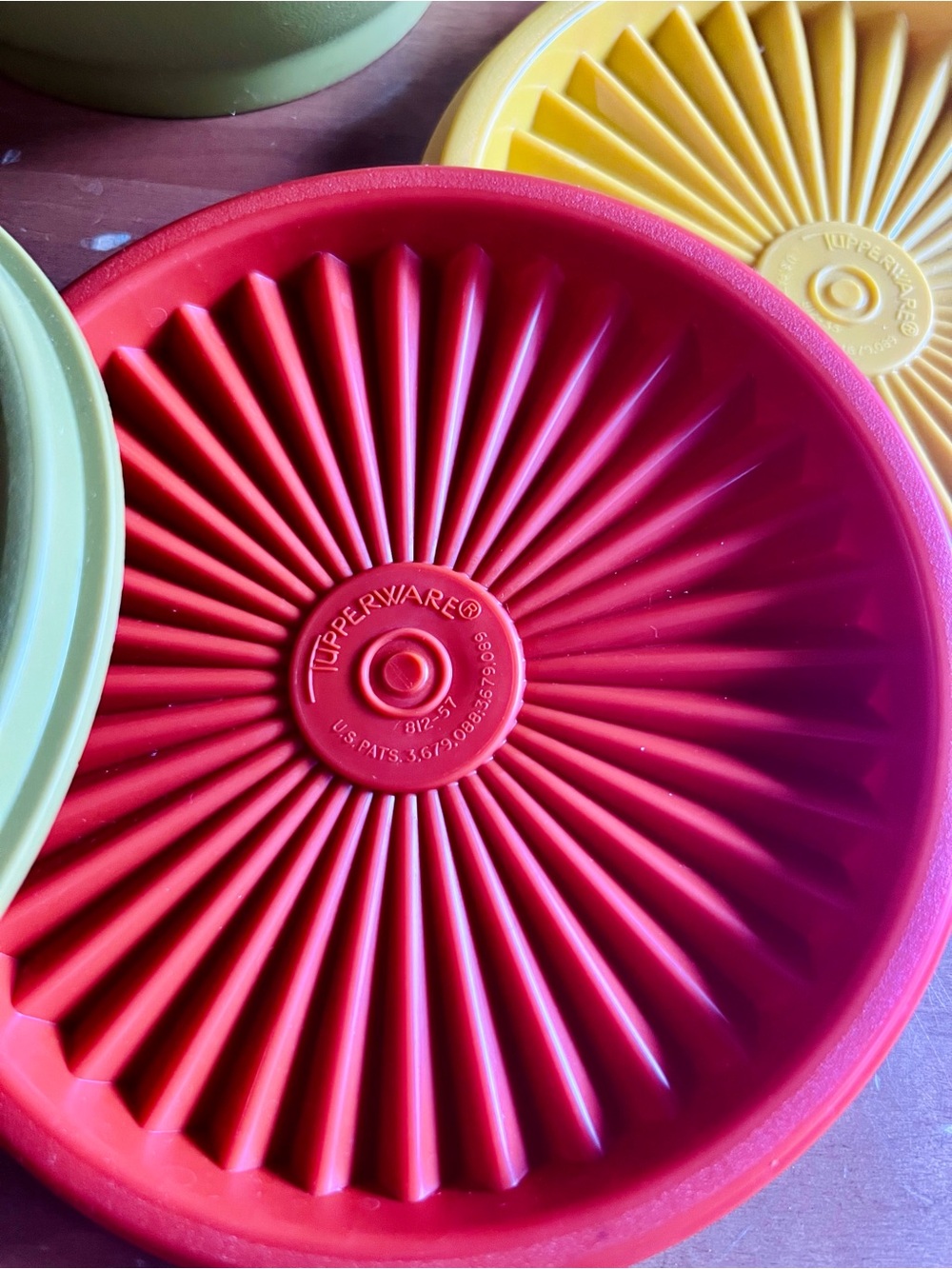 VTG Tupperware Set - Picture 3 of 6